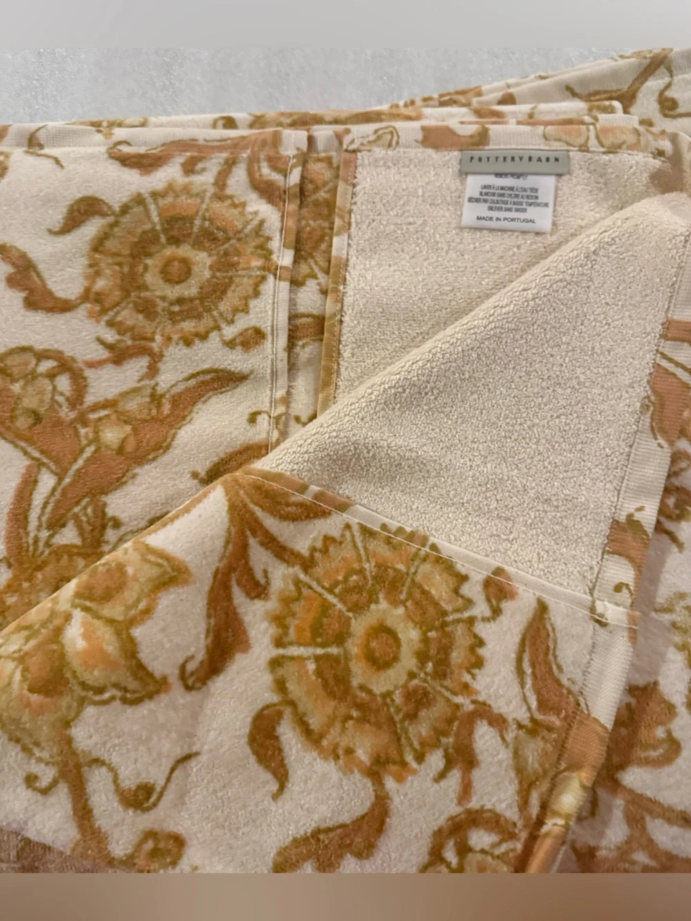 New Vintage Pottery Barn Antonia Kalamkari Bath Towel Set, Two, Warm, 26X55”